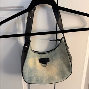 denim/ leather shoulder bag